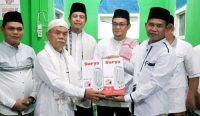 Staf Ahli Bupati Bidang Pemerintahan Hukum dan Politik, H. Irawan Supmidi, S.Pd., S.Mn., M.M., kembali melanjutkan agenda kunjungan Safari Ramadan 1445 Hijriah Tahun 2024 di Desa Kuripan Kecamatan Empat Petulai Dangku, Selasa (2/4/2024). (f/humas)