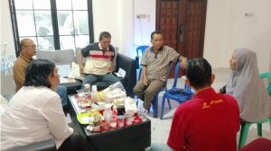 Rapat perdana Pengurus HPMKI Sumsel, membaha sprogram kerja. (f/dok.hpmki)